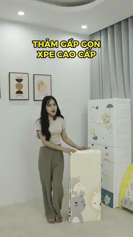 🌈Thảm Gấp Gọn XPE Dày Tặng Kèm Túi Đựng Tiện Lợi 🌈 🛡️Thảm xốp 2 mặt XPE phủ Silicon  được làm từ bọt cách nhiệt XPE cao cấp với đặc tính thân thiện với môi trường, xốp mềm nhưng không hề nóng do được phủ 1 lớp silicone mát phía trên. Khi không sử dụng đến, bố mẹ có thể gấp gọn dễ dàng mà không làm nhà cửa bừa bộn. 👨‍👩‍👧‍👦 Hàng luôm có sẵn, ib shop ngay để nhận ưu đãi nhé! #xuhuong#shopmecamap#thamchobe
