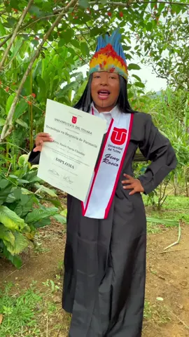 Estoy feliz🎊🎉 me gradué👩🏽‍🎓👩🏽‍🎓
