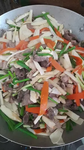 củ hủ dừa xào thơm ngon mời bạn ăn nha 🥰