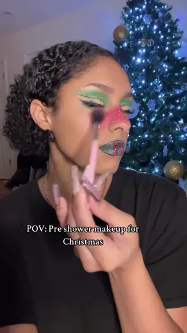 This why i do my makeup at night 😂 #preshowermakeup #showermakeup #fyp #fypシ゚viral #christmasfilter 
