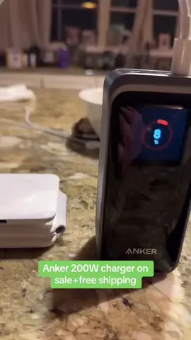 #ankerbatterypack #fastchargers #techgear #travelcharger 