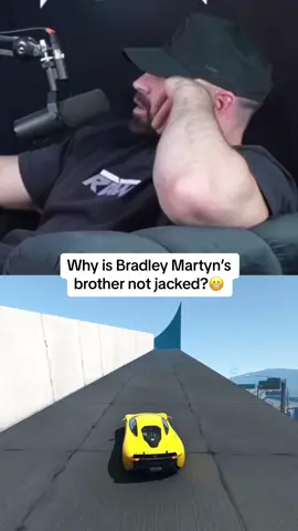 Why is Bradley Martyn’s brother not jacked😳 | Thoughts🤔💭##CapCut##viraltiktok##fyp##viralvideo##bradleymartyn##bradleymartynvt##brother#bodybuilding##jacked