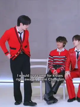 #leeknow i mean if he keep doing that, big event gonna happen😭 #changbin #straykids #skz 