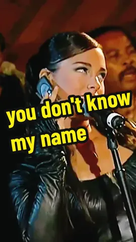 #aliciakeys you don't know my name #2000s #2000smusic #2000sthrowback #foryou #fypシ #goldmusic #mrreka 