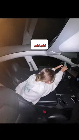 just another day drivin the tessy 🏎️ #isntthisourexit #wrongturn #cartrend #driving#greenscreen 