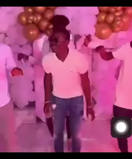 Olha o chocooo 😭 | tags: #fyp #viral #angola🇦🇴portugal🇵🇹brasil🇧🇷mocambique🇲🇿 #tiktokangola🇦🇴 #memesnasenaa #m1ster_waves 