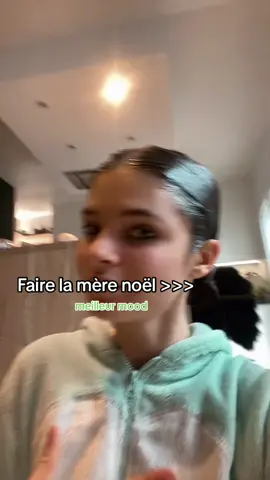 oui, j’ai un soin qui pose sur mes cheveux 😭😂