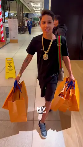 Nino Abravanel gastando na LV 🤑 #ninoabravanel #louisvuitton 