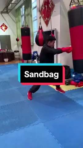 Boxing sandbag training#fyp #goodthing #tiktokshop #gtsellsmcnmy #gtsellsmcn #sports #Fitness #toys #arm #foryou #boxing 
