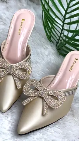 Heels sebagus ini hanya 100 ribuan😱 #heels #sandalwanita  #sandalimport #fashionwanita  #fyp #fypシ 
