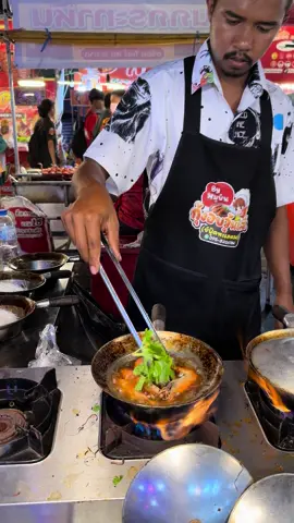 Baking Shrimp With Glass Noodle Making by Former Chef - ของเค้าแรงจริงๆ ทำไม่ได้พัก - กุ้งอบวุ้นเส้นตัวใหญ่ - หมูบิน กุ้งอบวุ้นเส้น อยุธยามรดกโลก #อร่อยบอกต่อ #อาหาร #อร่อย #streetfood #food #Foodie #yummy #shorts #fyp 