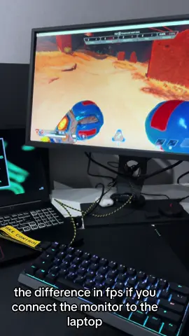 the difference in fps if you connect the monitor to the laptop.  різниця в фпс якщо піключити монітор до ноутбука #wooting60he #mnk #gaming #keyboard #benq #pc #pctips #комп #apexclips #apexua #fps #monitor #laptop #gamerslaptop 