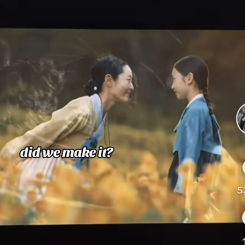 aku tau perasaan mu#gyeongseongcreature #fypシ #hansoehee #parkseojoon #drakorrecomended #mother 