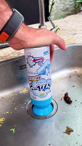 Essa espuma ciclônica promete DESENTUPIR qualquer pia instantaneamente! 😵‍💫 ✅Link do produto na Bio👉@eusoubarone (produto 789 desentupidor de pia) #aliexpress #viralizou #foryoupage #viral #pia #desentupidor #barone