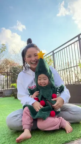 Merry little Christmas to you🎄💝 #KimonoMom #motherdaughter #holiday #familytime