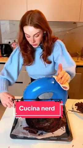 E voi in cucina come siete? Cucino la ricetta dei Brownie in modo nerd #manga #dragonball #cucina #ricette 