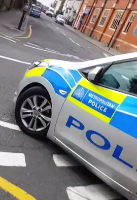 #police #policeofficer #policeoftiktok #cops #copsoftiktok #ashleyinkz #foryou #foryoupage #foryourpage #foryoupageofficiall #foryoupage❤️❤️ #fyp #fypシ #fypシ゚viral #fypage #fyppppppppppppppppppppppp #fypp #stopandsearch #section23 #policestop #christmas #merryxmas #merrychristmas 