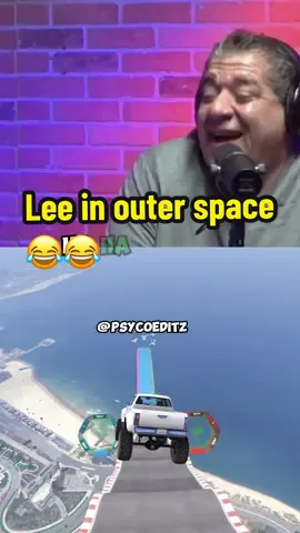 Lee in outer space😂 #joeydiaz #joerogan #jre #joeroganclips #comedy #fypシ 
