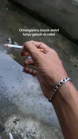 #gresik24jam #fypシ゚viral🖤 #berandafyp #fypシ #fypシ゚viral #berandafyptiktok #gresikkotapudak 
