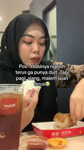 Jajan terus😭 #fypシ゚viral #fyp #karyawanlife #karyawan #corporate 