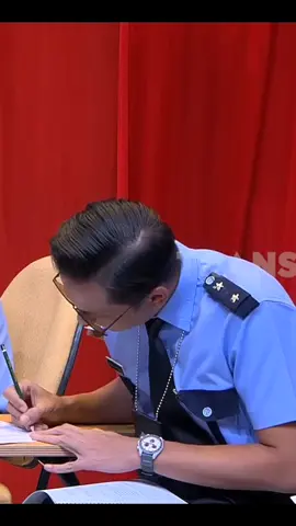 JOKES DADAKAN LAPOR PAK ULANGAN BAHASA INGGRIS #laporpaktrans7  #dramascene  #pakdrama #jokesdadakan #jokesulangan #laporpakbahasainggris  #kikisuryaandrewendiandika #fyp #fypシ 