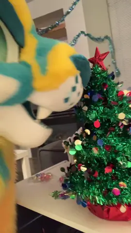 Merry crisis from Kōdō🎄⚡️ #furry #furryfandom #fullsuit #fursuit #lemonbratfursuit #lemonbrat #furrytiktok #fursona #furrycommunity #furriesoftiktok #merrychristmas 
