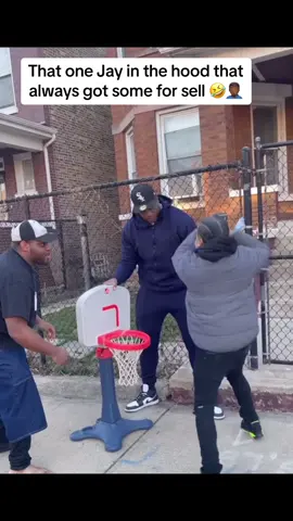 #foryou #foryoupage #trend #funny #comedy #comedyvideo #skit #hoodskits #thatsfunny #fyp 