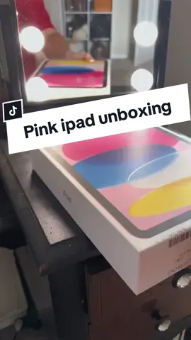 Setting up my new pink ipad 🩷🩷🩷🩷 Im gonna move iver to digital planning &couldn’t be more excited  #appleunboxing #appleipad #10thgenerationipad #pinkipad #merrychristmas #ipadunboxing #pinkipadunboxing #whatigotforchristmas #merrychristmas 