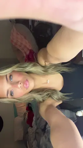 follow my spam @Skylar 