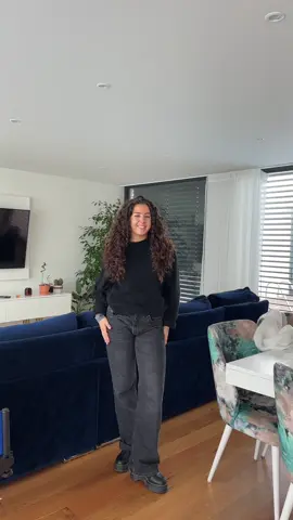 Feliz natal pessoal, espero que todo mundo esta feliz com suas famílias e amigos👯‍♂️🎄 abraço ☺️