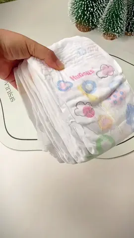 Korean Diaper Baby Diapers Imported TAPE/PANTS 50pcs Breathable Ultra Thin And DryUnisex