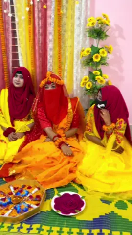 হলুদ সন্ধ্যায় বর বউ একসাথে হলুদ দিলাম 💛 @AnkoN #fyp #mustarin7 
