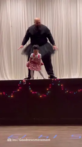Why is a powerhouse performing ballet?! Because he‘s also the father of a little girl! 😍🩰 #father #fatherdaughter #fatheranddaughter #fatherlove #dancing #parent #parenting #fyp #trending #viral #familytime #family #school #schoollife #fatherhood #Love #fyp #viral #trending