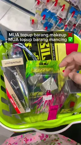 Mua tu apa? ramai yang still tak tau kan? Mua tu Make Up Artist..ye kerjaan hakiki kita Makeup artist✌🏻  #ladyangler #malaysiaangler🇲🇾 #castingfishing🎣 #anglermalaysia #ladyfishing #fyp #fypシ #giantsnakehead 