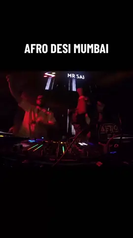 AFRO DESI MUMBAI 🌎🕺🏾 // 🇮🇳 X 🇿🇦  b2b with my bro @djsudi #fyp #desi #mumbai #afrodesi #amapiano #fusion 