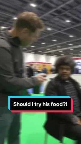 Want to see me try his food?! AD If you successfully complete a Tide application and spend £100 within 3 months of opening an account they’ll give you £50 with code ‘SIMON’ (T&C Apply) You can also use Tide to invoice your customers for free. 🤝  Link in bio! #simonsquibb #entrepreneurship #angelinvestor #givewithouttake 