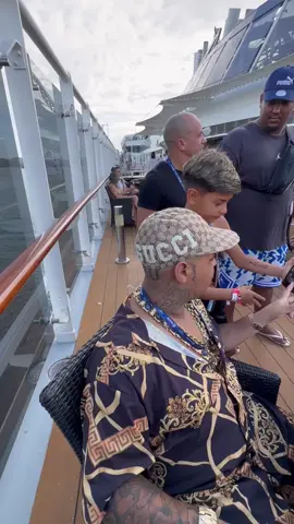 PEGA ESSA MALA DO TUBARÃO🦈☘️🔥 #cruzeirodoneymar #neymar #mcryansp #foyou #viral 