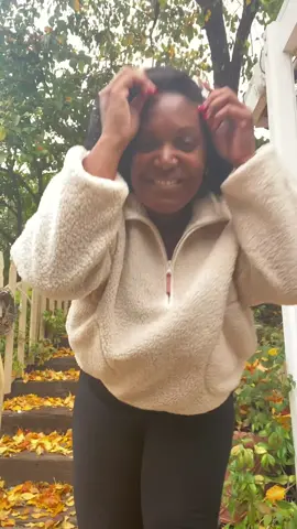 couldnt wait to don my @Old Navy Official find - in love with this sherpa and im never taking it off. That is all. #foryoupage #oldnavyfinds #coldweatheroutfits #californiaaesthetic #fypp 