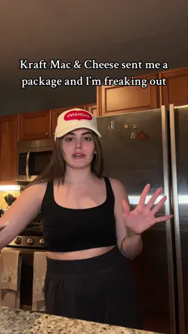 If you grew up on kraft mac & cheese this video is for you  #kraft #macandcheese #kraftmacandcheese #kraftmacaroniandcheese #macnchheese #macaroniandcheese 