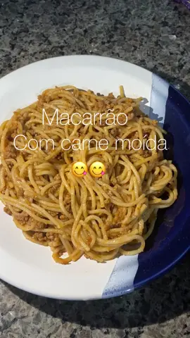 Macarrão com carne moída 😋😋 simples e delicioso 🥰🥰 #macarrão #receita #cozinhando #receitasimples #comida 