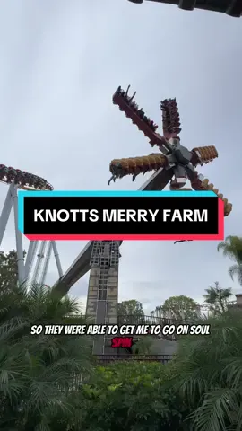 @Knott’s Berry Farm vlog 🎥 always have a good time when I’m here 🤘🏽🎢 #knotts #holiday #amusementpark #knottsberryfarm #rides #rollercoaster #funnelcake #snoopy #charliebrown 