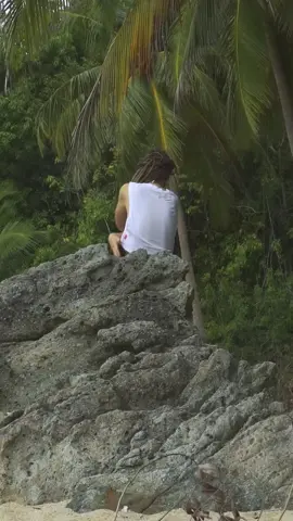 Young girl 🏝solo overnight camping on the island #bushcraft #survival #camping #asmr #girlcamping #solocamping #asmrsounds #outdoorliving#foryou #fyp #tiktok#camp 