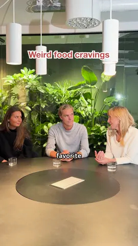 Food cravings during pregnancy can be so unexpected 😂 Watch our midwife Åsa and our guests Oskar and Lovisa try out some common cravings. What weird food cravings have you experienced during your pregnancy? 🥒🥜🧽🚰 . #pregnancyfood #pregnancycravings #foodcravings #weirdfoodcravings #pregnancy #preglife #fy #fyp 