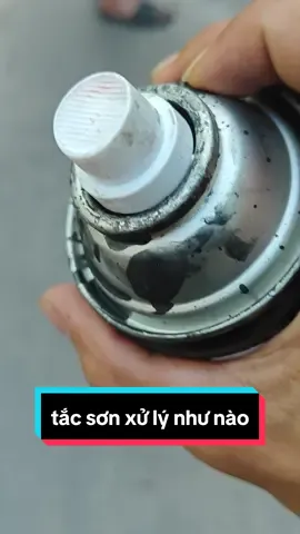 đang phun sơn xịt giữa chừng mà bị tắc thì lý do là gì vậy ae #tacson #tacsona #aerosolpaintsg #samuraipaint #sonxitsamurai #sonxitxemay #sonxit #xuhuong #viraltiktok 