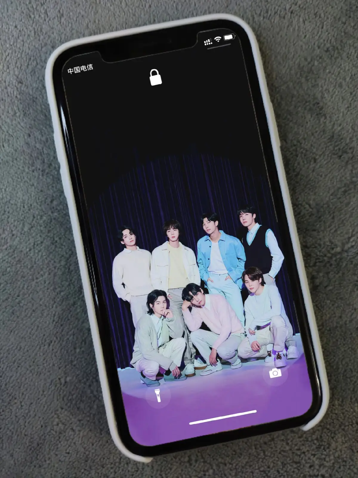 #wallpaper#wallpaperbts#wallpaperwinter#bts#방탄소년단#rm#v#jungkook#jin#jhope#jimin#suga#foryou#fyp 