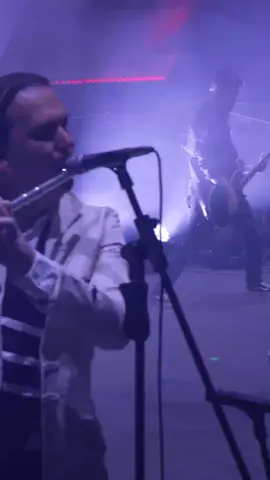 Persigue tus sueños!!! #Saurom #Latinoamericajuglar #ArenaCdmx #SoyJuglar #Metal #Inspirador 