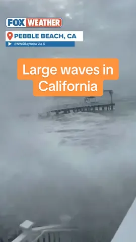 Large waves crash onto #PebbleBeach in #California on Dec. 28 amid #flood advisories along the coast. #floodalert #waves #surf #californiawaves 