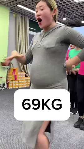 Let’s make your body healthy through exercise! The Chinese original movement gives us great strength! #diet #china #coach #workout 