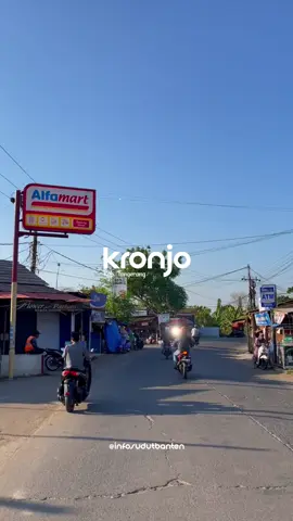 KRONJO BERASA FTV Menikmati nyore di bumi kronjo dan di suguhi langit langit biru dan pepohonan hijau dan jangan lupa banyaknya transformers-transformers yang lalu lalang “_” Warga kronjo mana suara nya 🙌🏻 #infosudutbanten #kronjo #kabtangerang #tangerang #tangeranghits #kronjotangerang #kronjopunyacerita #banten #fyp #fypシ #fypシ゚viral #fypage 