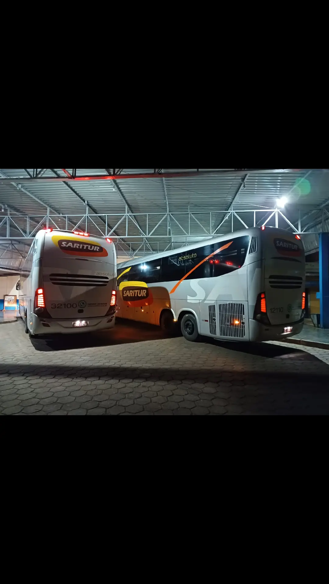 Na chegada, a emoção do encontro; Na partida,  a saudade... E a esperança de um dia voltar! 🥰 #Saritur #itamarandiba #minasgerais #viajardeonibus #viajar 